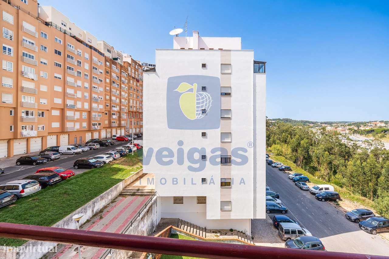 Apartamento T2 como novo, equipado e mobilado em Fitares-35