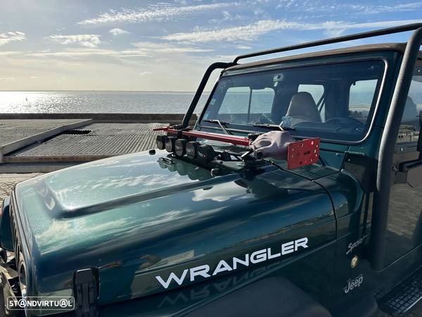 Jeep Wrangler 2.5 Sport Soft Top - 19