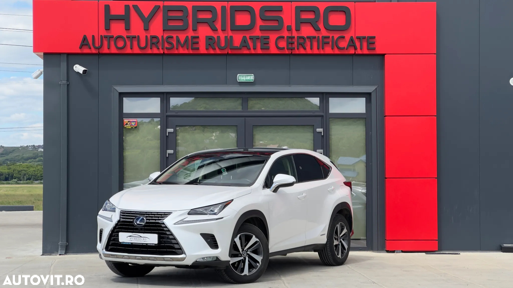 Lexus Seria NX 300h AWD Luxury - 2