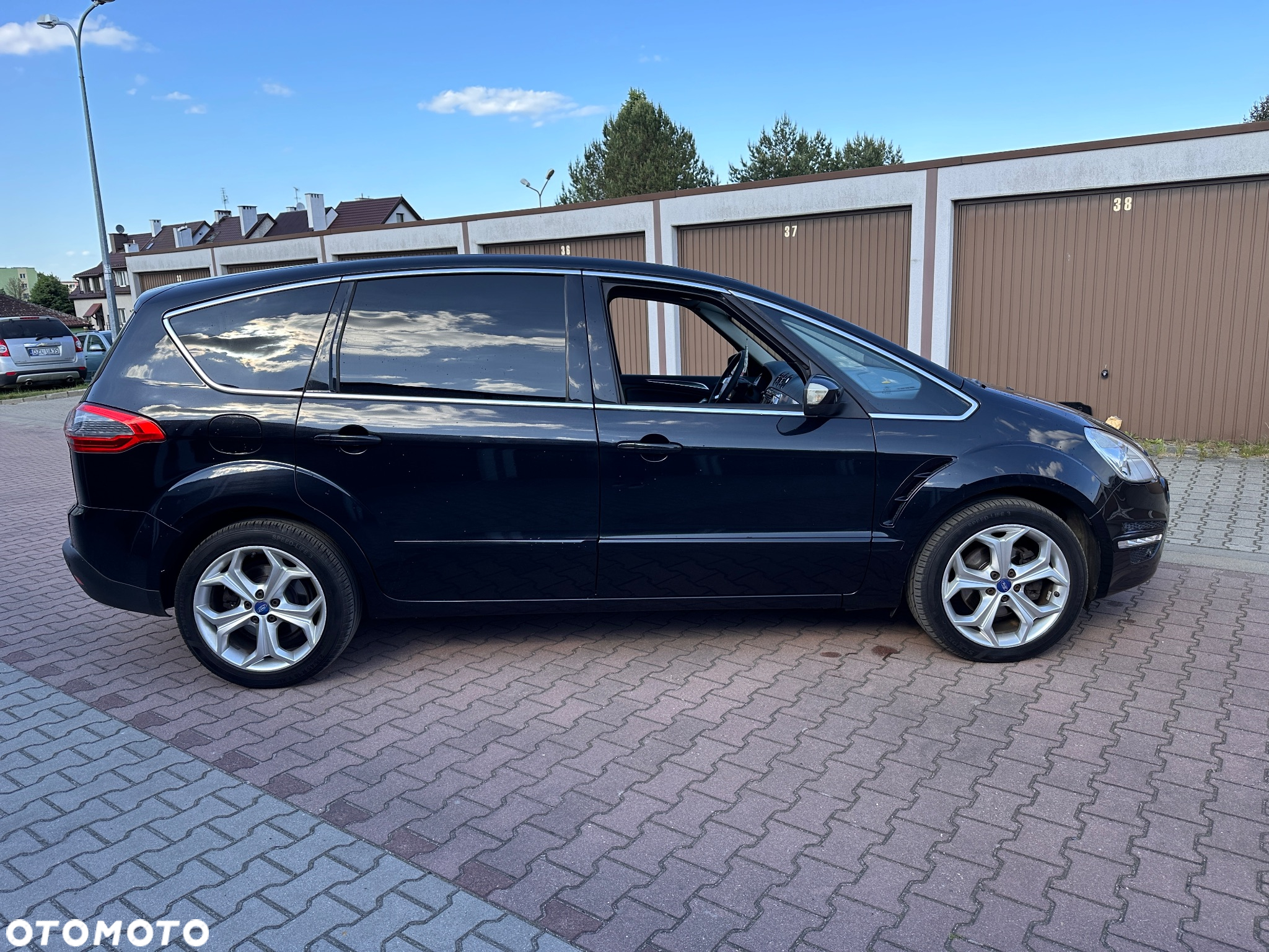 Ford S-Max 2.0 TDCi DPF Titanium - 23