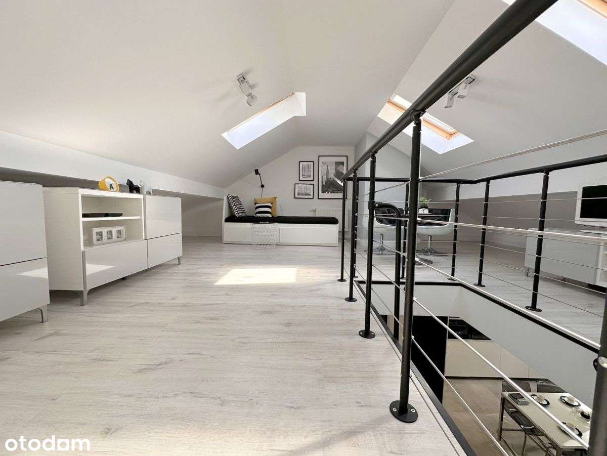 Apartament II poziomowy, 4 pokoje, balkon oś. Piek-9