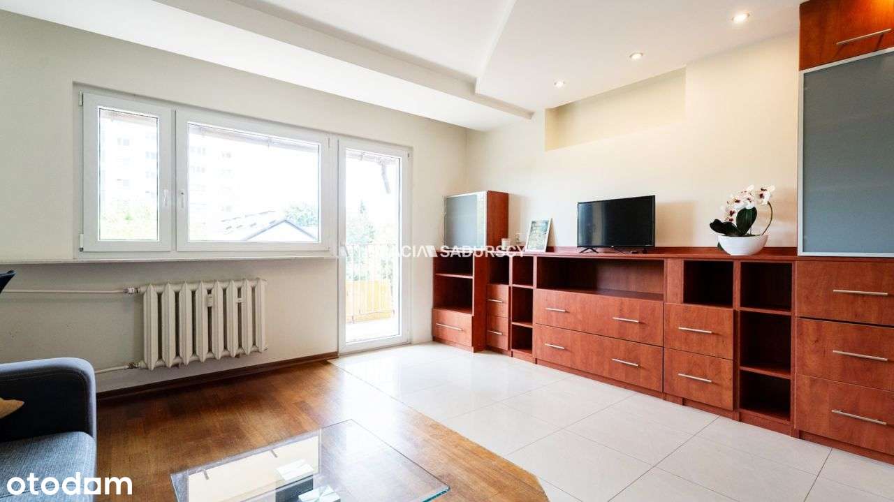 3-pokojowe mieszkanie z loggią- Zawodzie-9