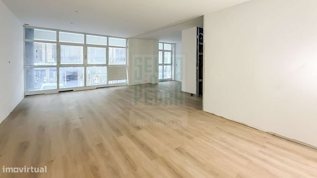 Apartamento T2+1 Centro de Paços de Ferreira-19
