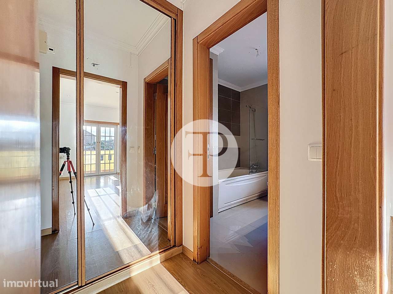 Moradia T5 com piscina no Nadadouro | 408 m² | Lote de 809 m²-29