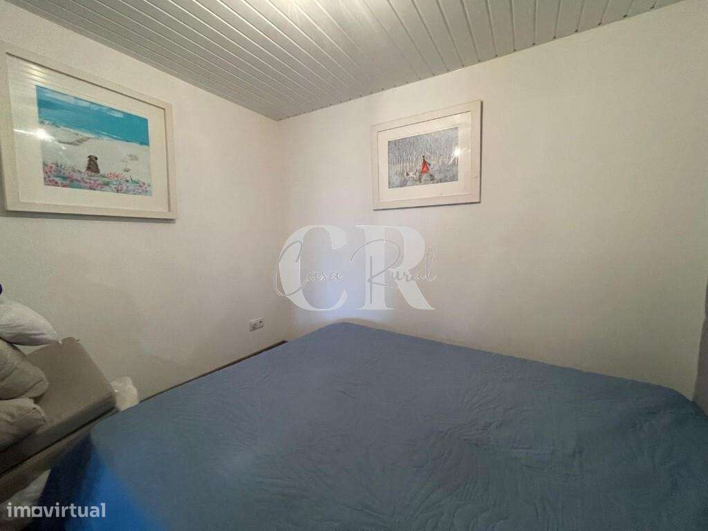 Casa de 4 quartas renovada com terreno em Vila Nova de Poiares-27