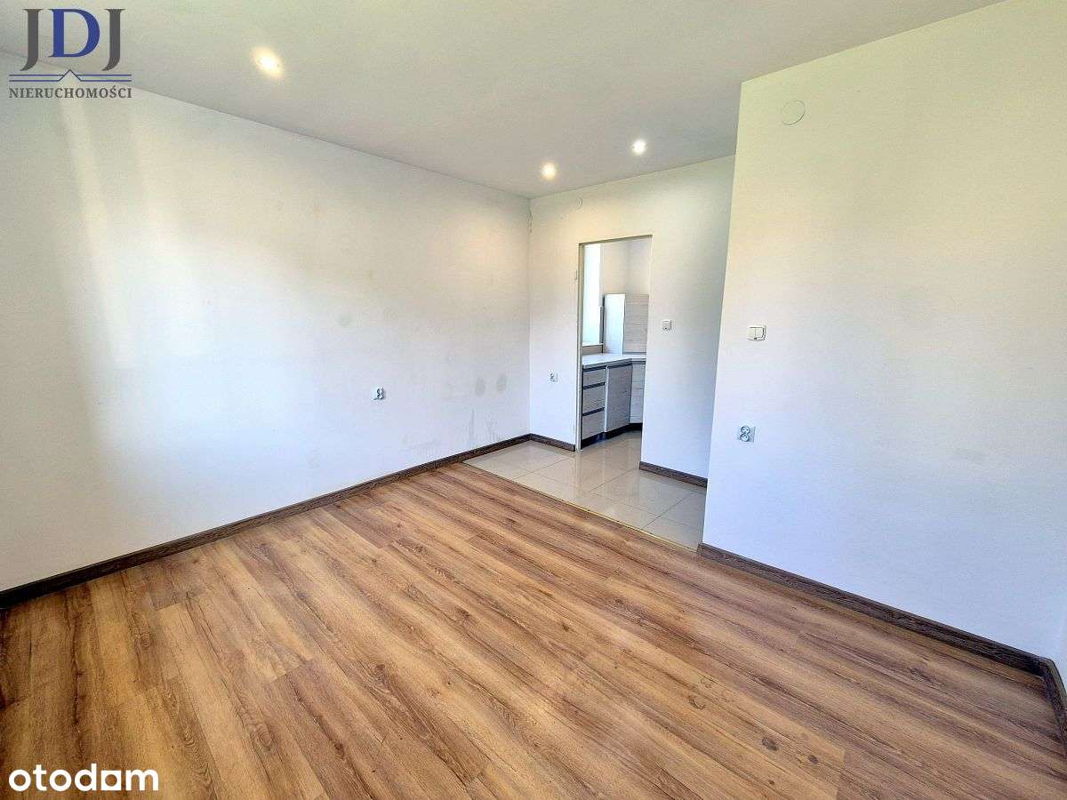 Obiekt 350 m2. Działka 1700 m2-6