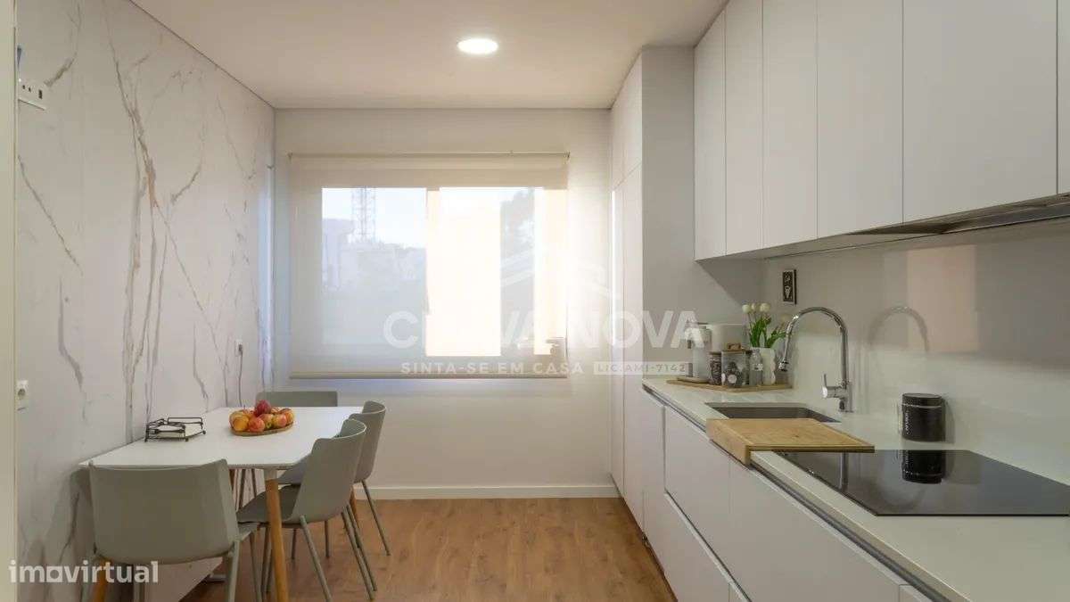 Moradia T3+1 em Canelas-Ref.MAD/02205/MH-3