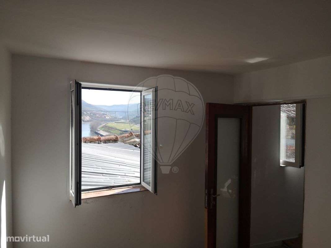 Moradia T2 para venda - Grande imagem: 4/5