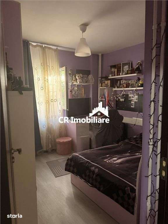 Vinzare 3 camere Cringasi cu centrala-1