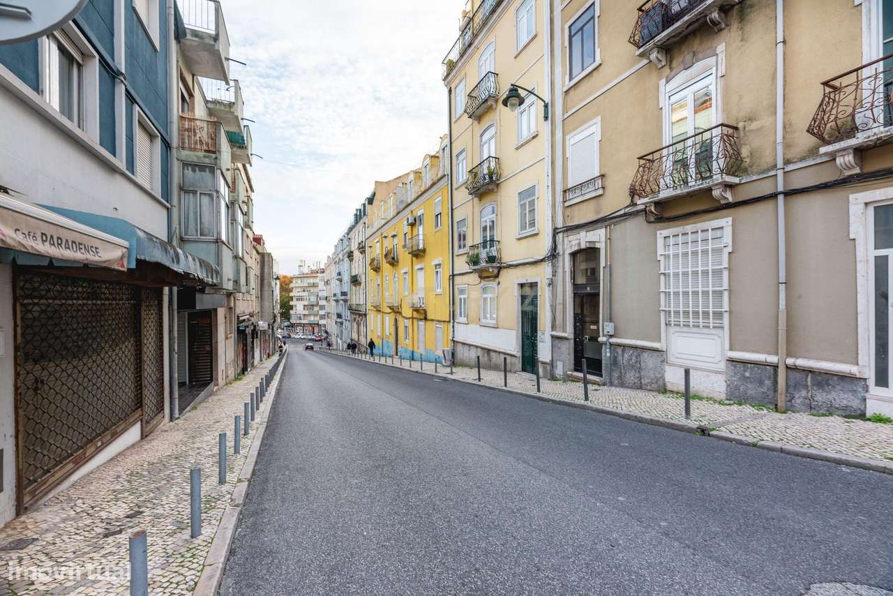 Excelente apartamento T3, com 158m2-30