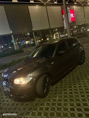 BMW Seria 1 123d - 4