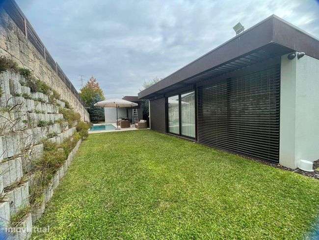 Moradia T4 à venda em Braga - Grande imagem: 4/48