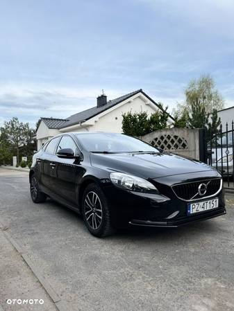 Volvo V40 - 2