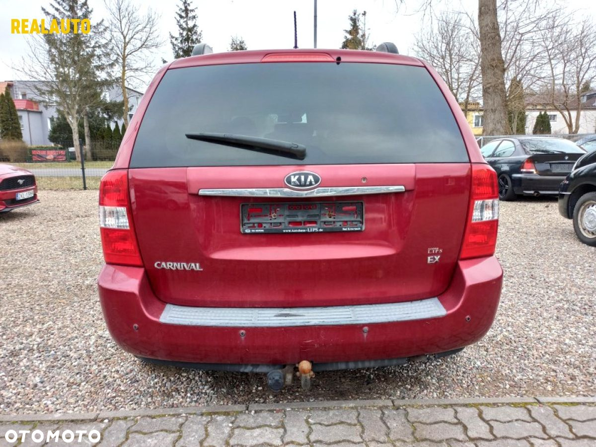 Kia Carnival 2.9 CRDi EX - 7