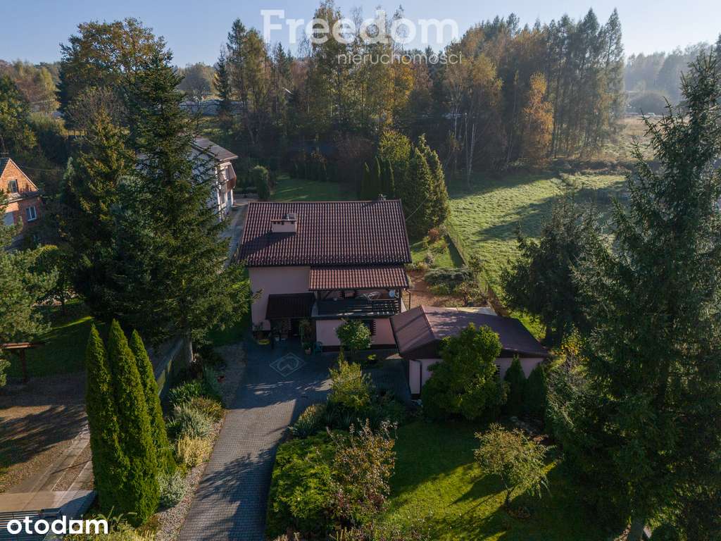 Zadbany dom w Radziszowie k. Skawiny, pod Krakowem - Pełny obrazek: 1/17