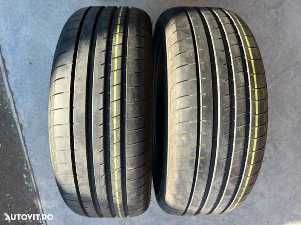 vând 2 anvelope 225/40/20 goodyear de vară ca noi - 1