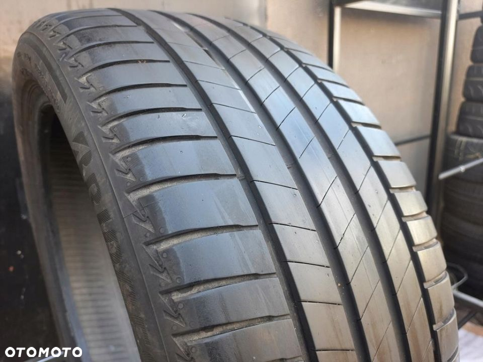 245/40R19 Bridgestone Turanza T005 opona lato 5,8m - 2