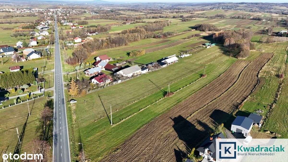 Dużą działka 0,93 ha z mediami - Nowy Żmigrodzie-3