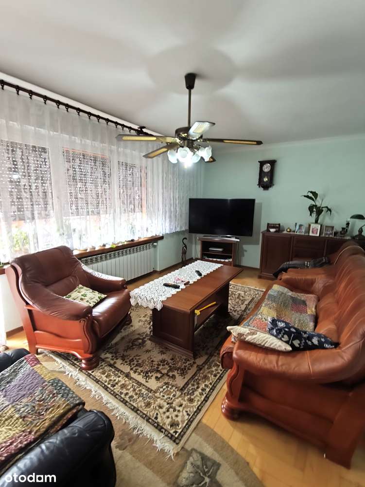 Dom w zabudowie szeregowej w Pawłowicach - Pełny obrazek: 5/19