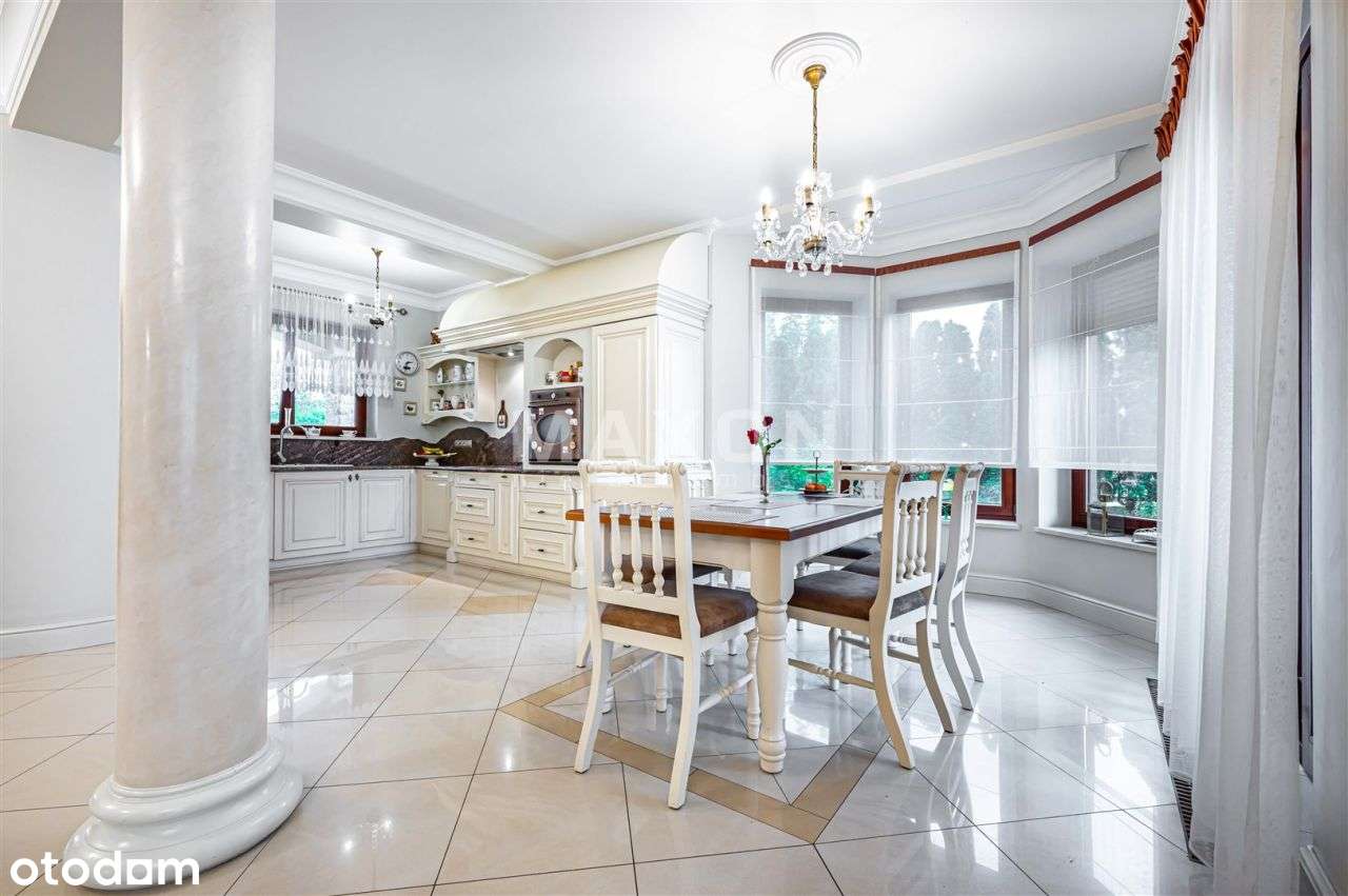 Elegancka willa z przepięknym dużym ogrodem - Pełny obrazek: 4/15