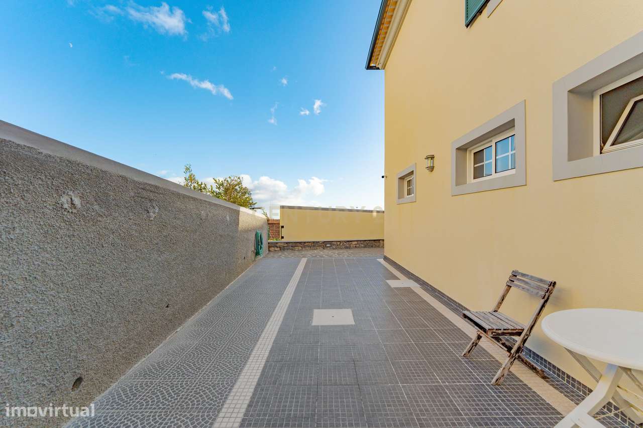 Moradia Clássica T3 com Sótão Habitável em Canhas, Ponta do Sol-20