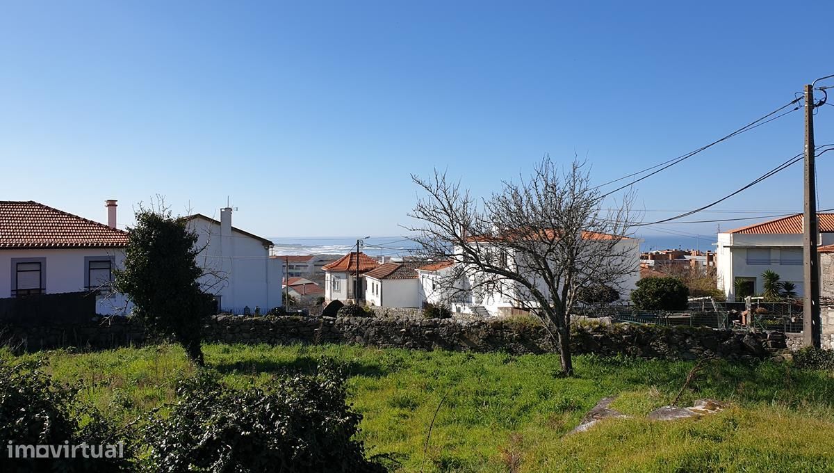 Terreno em Vila Praia de Âncora - Grande imagem: 1/5