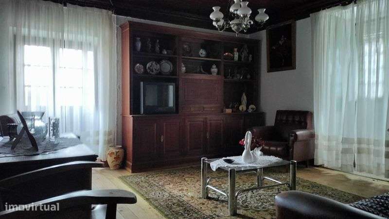 Moradia T3 em Torre - Louriçal do Campo - Grande imagem: 4/12