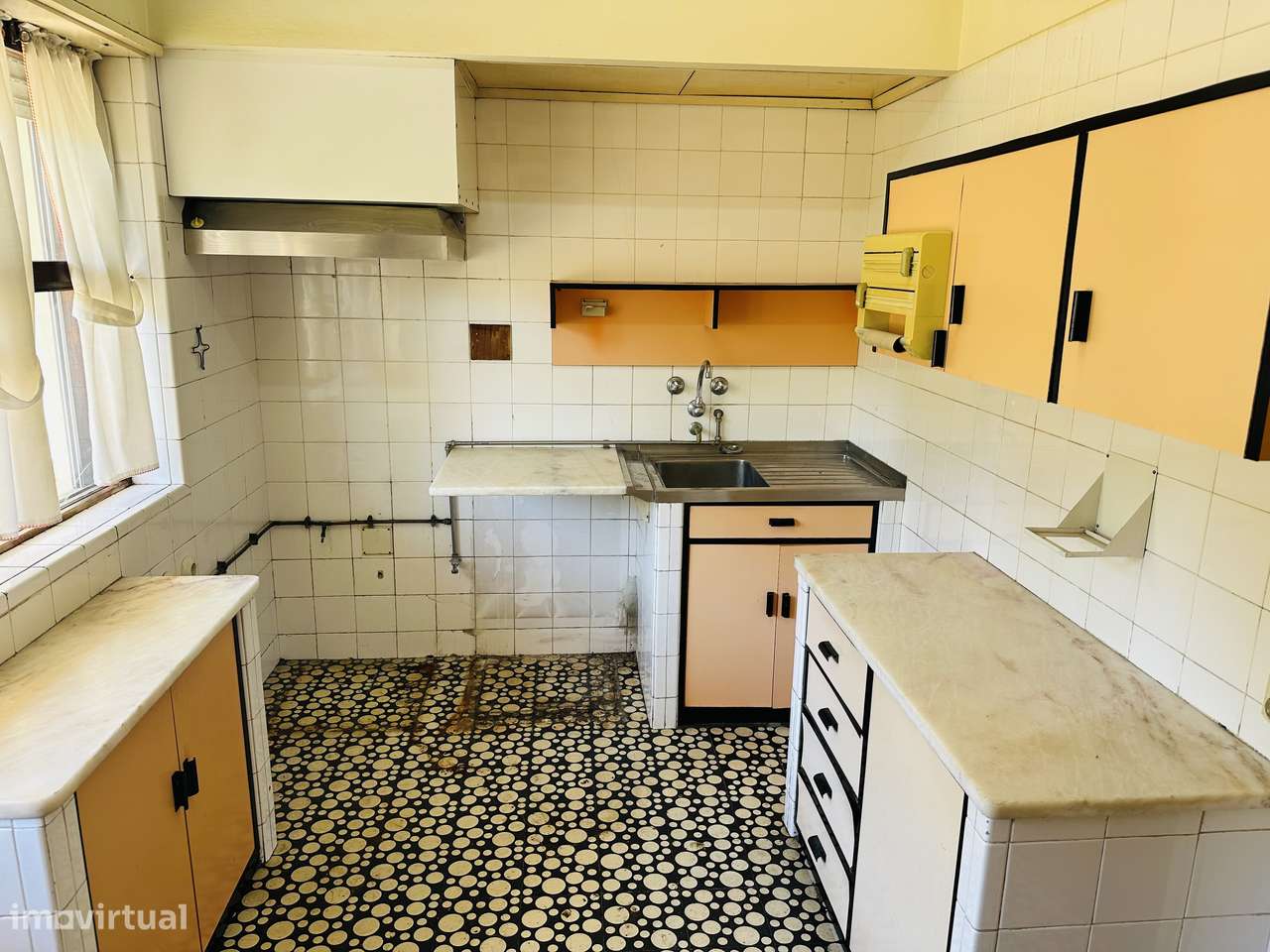 Moradia T6 de charme com muito potencial ao Parque da Prelada (Porto)-18