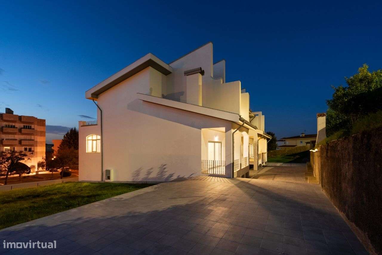 Moradia T5 Remodelada - Condomínio da Fonte Seca-7