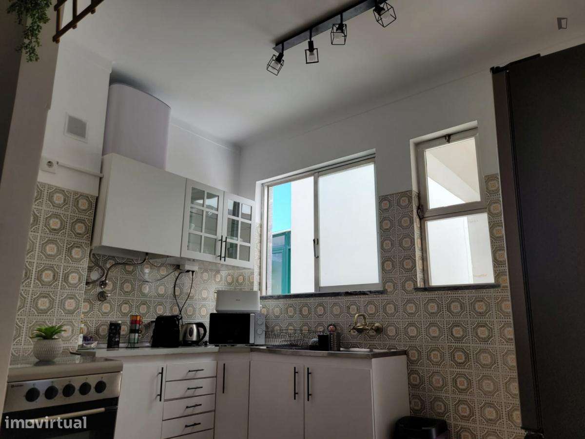 Apartamento com 1 quartos - localizado em Faro - Grande imagem: 3/5