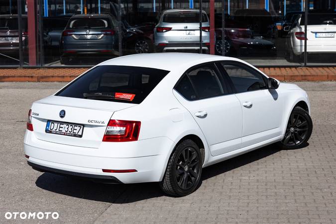 Skoda Octavia - 10