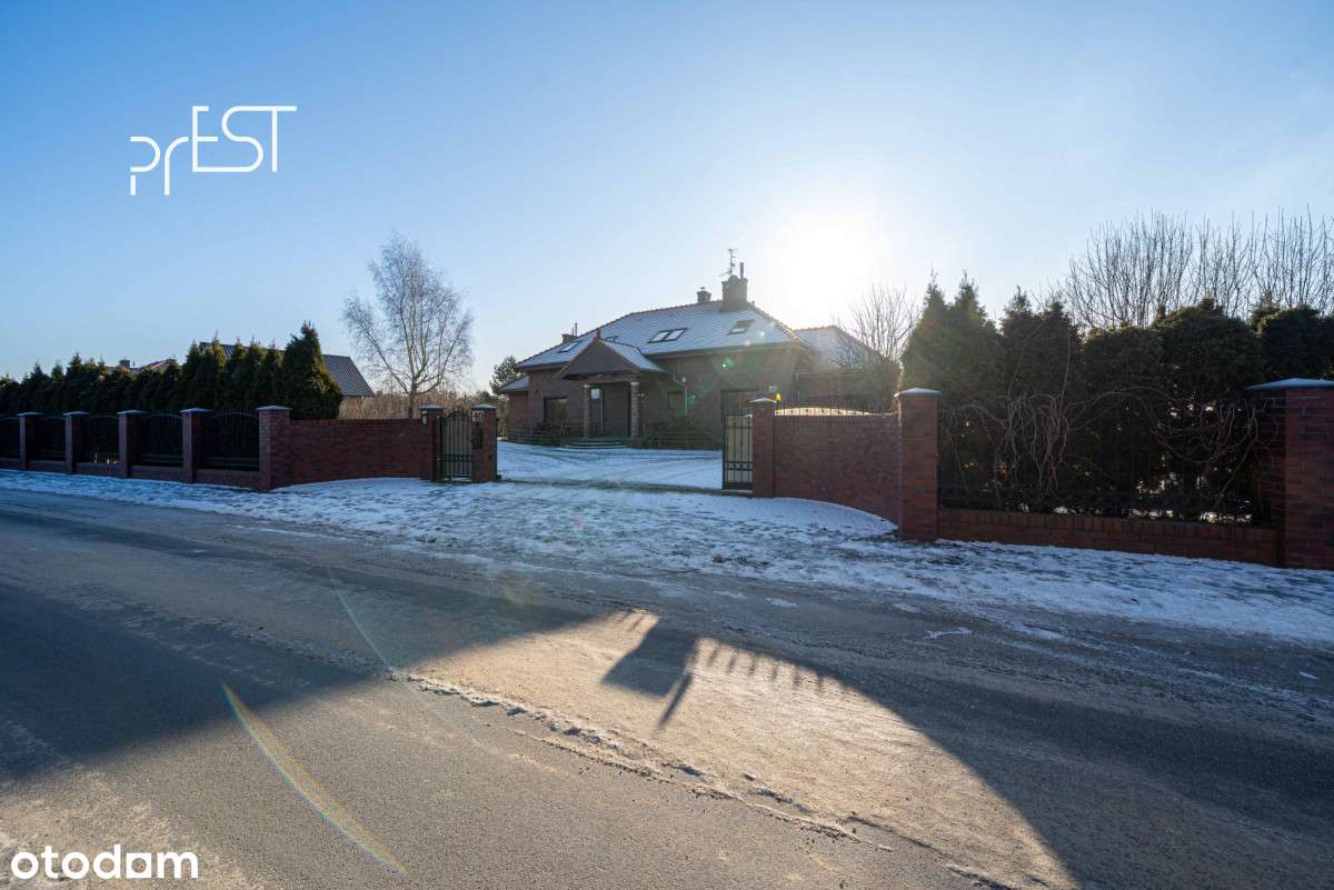 Duży dom/ Duża działka/ budynki dodatkowe-0