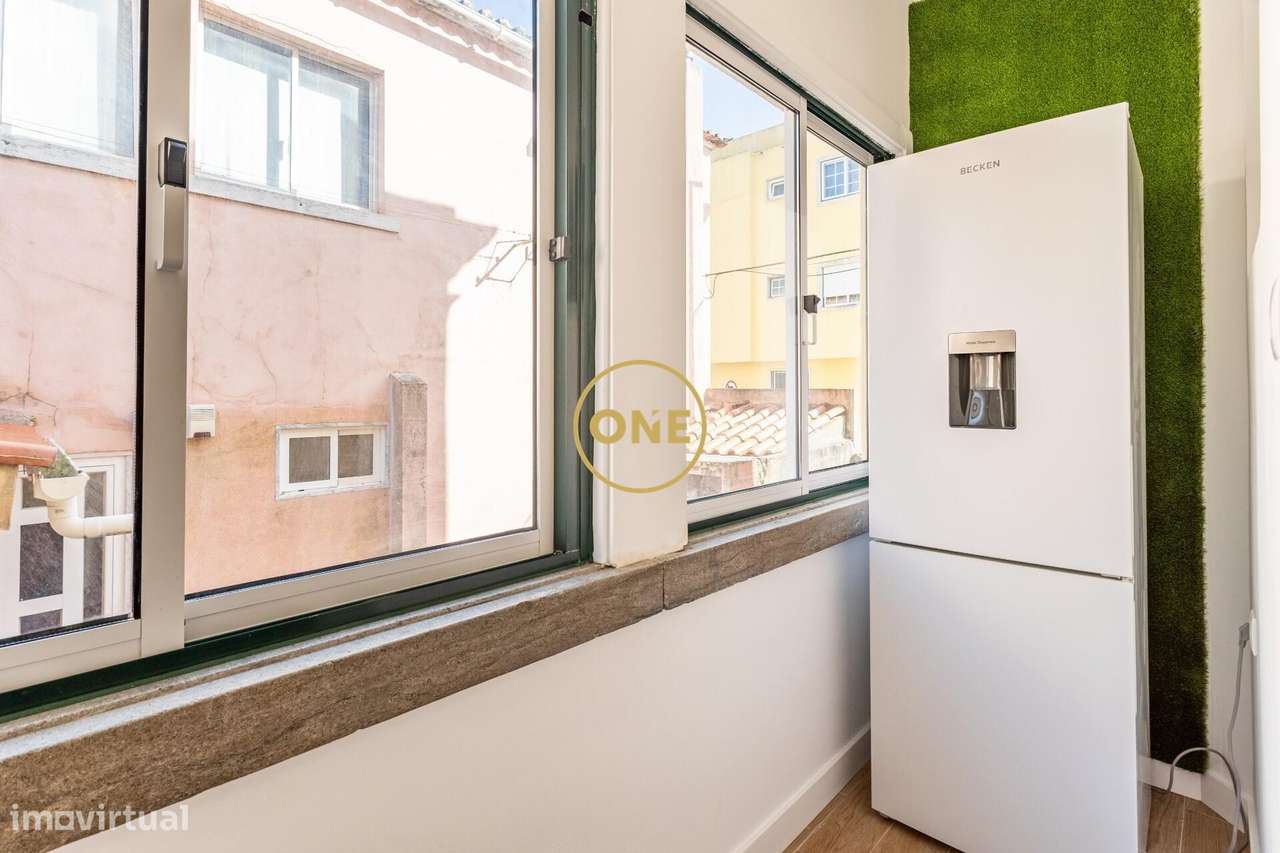 Apartamento T2 Remodelado ás portas de Benfica - Grande imagem: 4/22