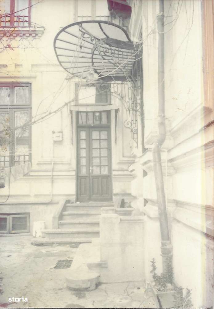 PIATA UNIRII Budapesta, casa, curte privata, garaj,deschidere 24,10mp - Imagine principală: 5/9