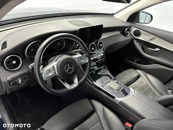 Mercedes-Benz GLC 200 4Matic 9G-TRONIC AMG Line - 13