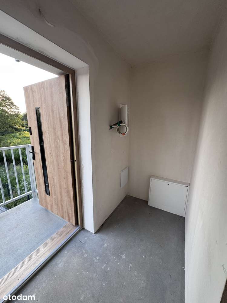 71 m2 | 3 - 4 pokoje | Stan deweloperski| Dwupoziomowe | Parking-16