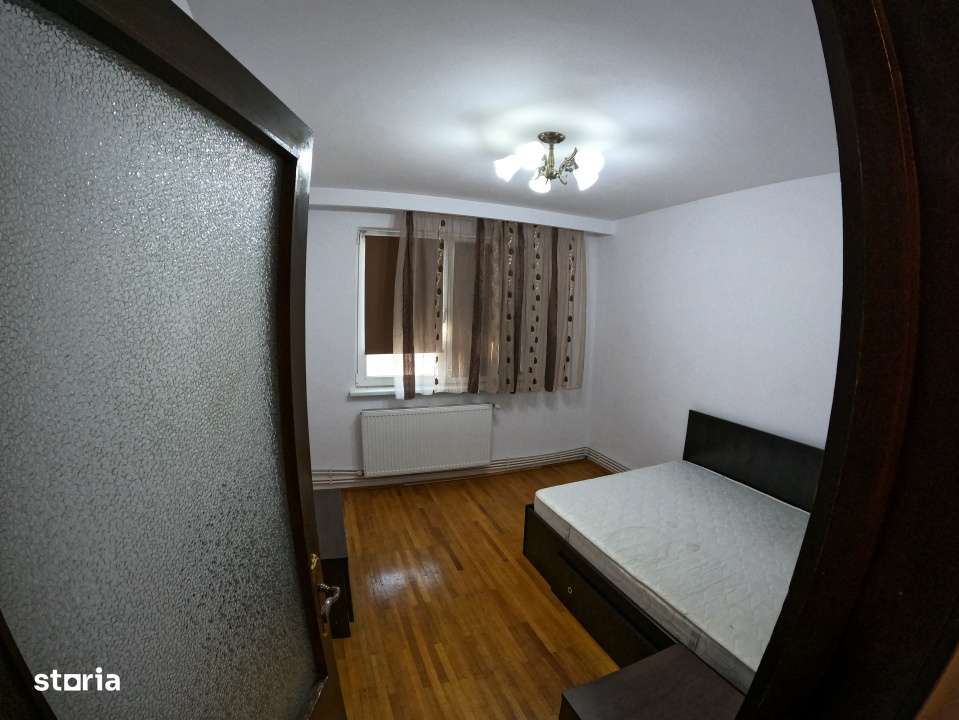 Oportunitate Unica in Centrul Orasului: APARTAMENT CU 3 CAMERE-0