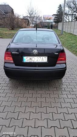 Volkswagen Bora 1.9 TDI - 6