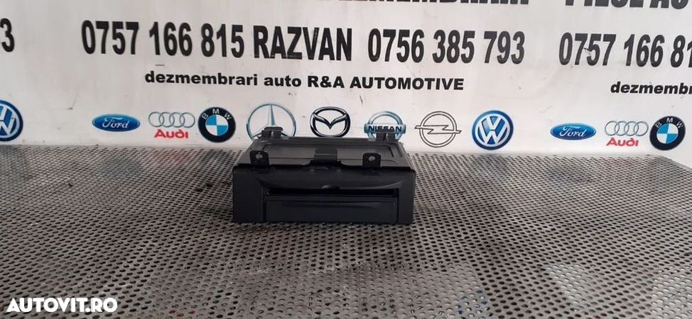 Magazie Cd Volvo V50 S50 An 2005/2010 Dezmembrez Volvo V50 Magazie Cd Volvo V50 S50 An 2005/2010 Dez - 1