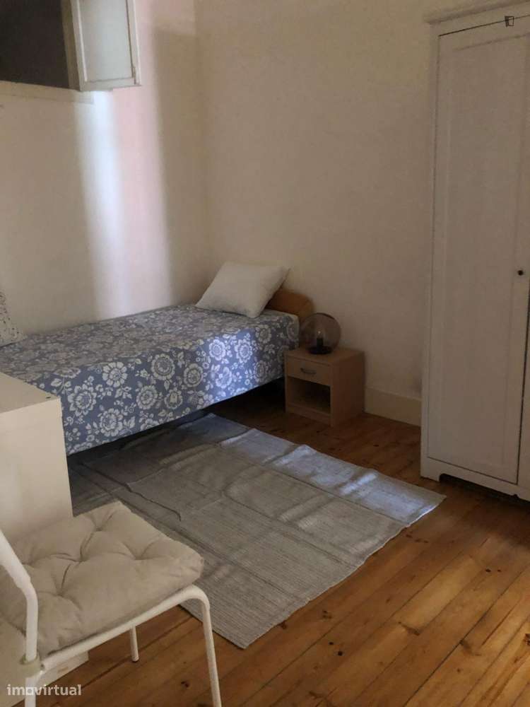 Quarto - localizado em Alameda Lisbon - Grande imagem: 5/6
