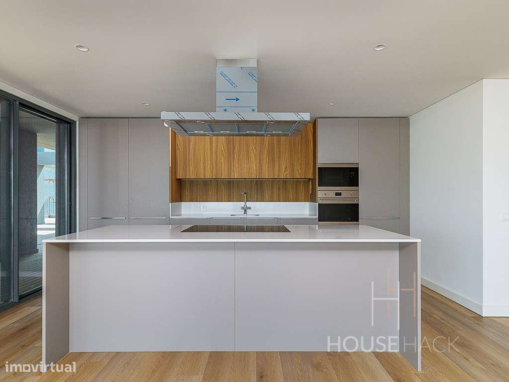 Penthouse T4 de luxo em Miraflores-8