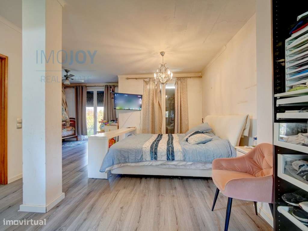 Charmosa Moradia T3 com Vista Mar no Alto do Lagoal-13