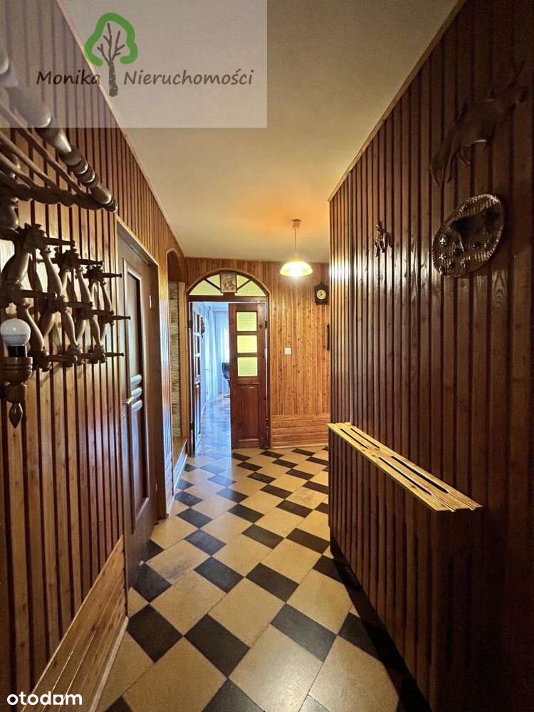 Dom jednorodzinny na dużej działce-11