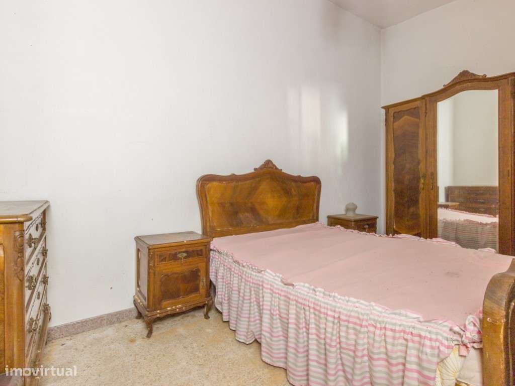 Moradia Isolada T3 - Sobreda - Oportunidade-15