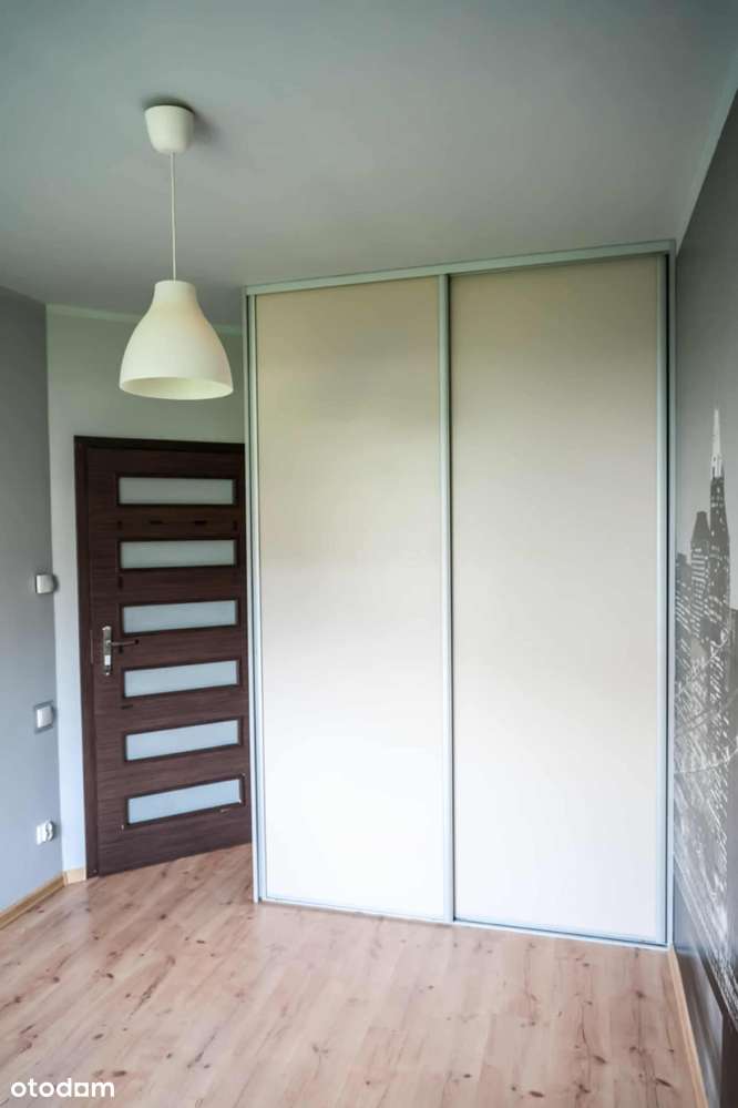 Koniuchy, 2 pokoje na 1 piętrze, zamknięty teren-8