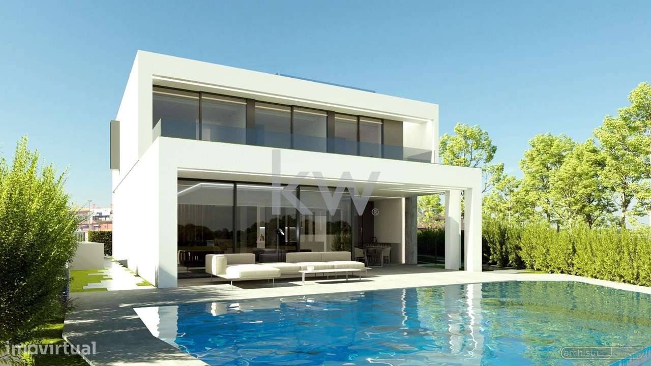 MORADIA T5, SUITES, PISCINA, ZONA CALMA, JUNTO DO GOLF, QUARTEIRA, VIL - Grande imagem: 2/11