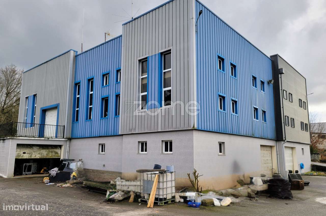 Pavilhão em Campo - Grande imagem: 4/17