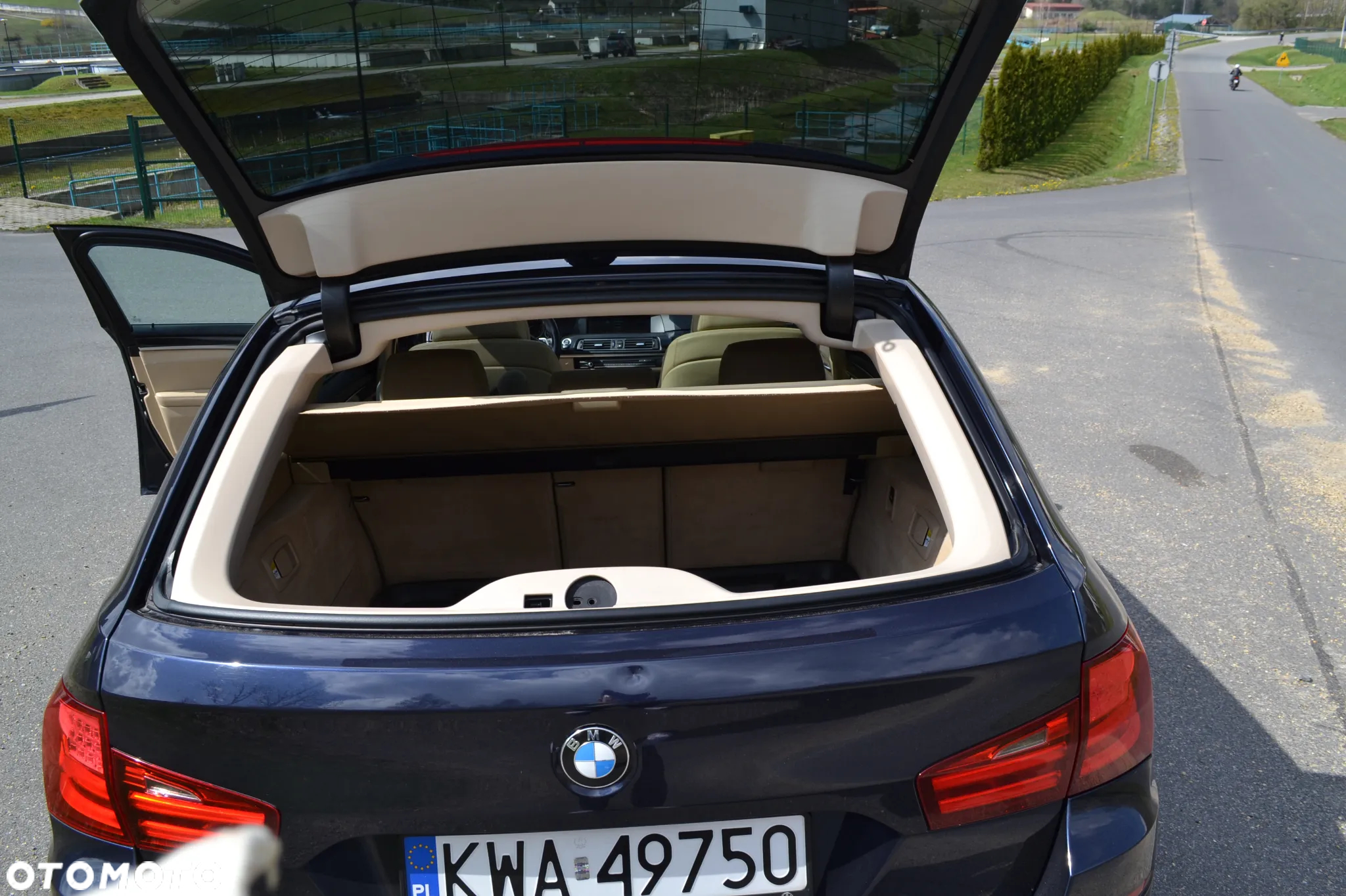 BMW Seria 5 530d xDrive - 10