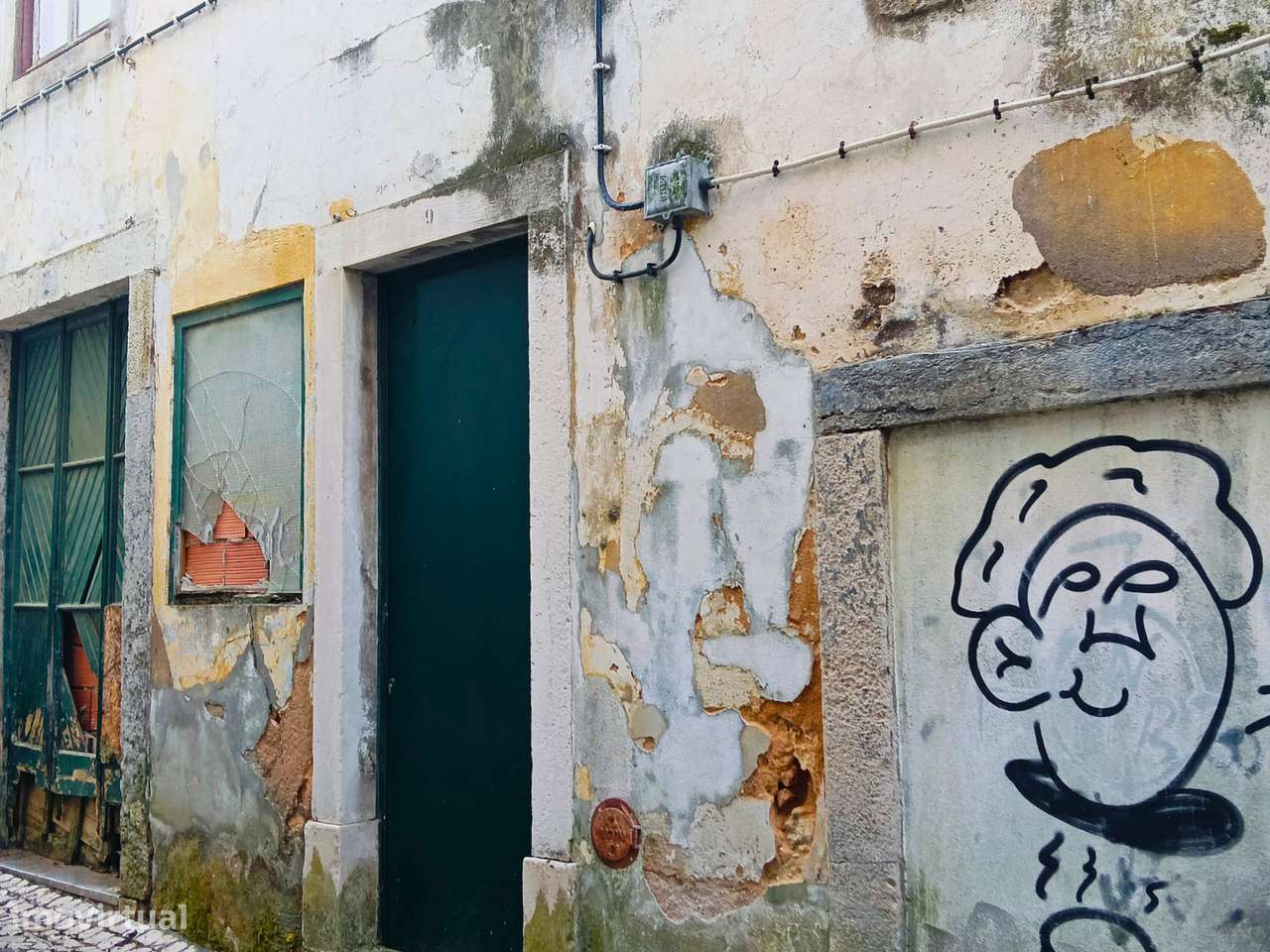 Prédio de 3 pisos no Centro Histórico - Grande imagem: 2/10