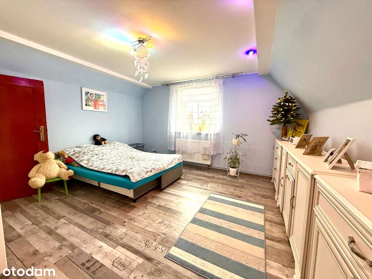 Zadbany dom na osiedlu Czarne Jelenia Góra.-3